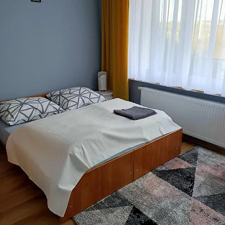 Różana 3* Wola Kalinowska