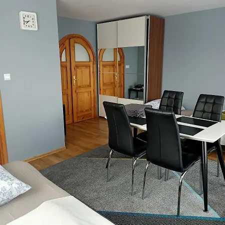 Rozana Guest house