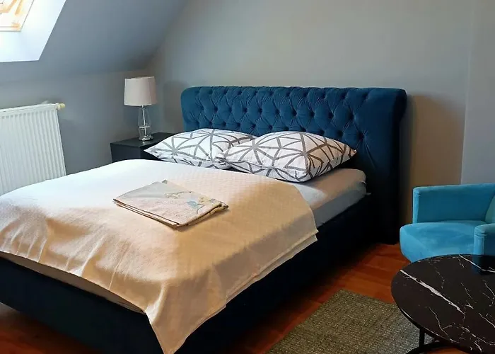 Różana 3* Wola Kalinowska